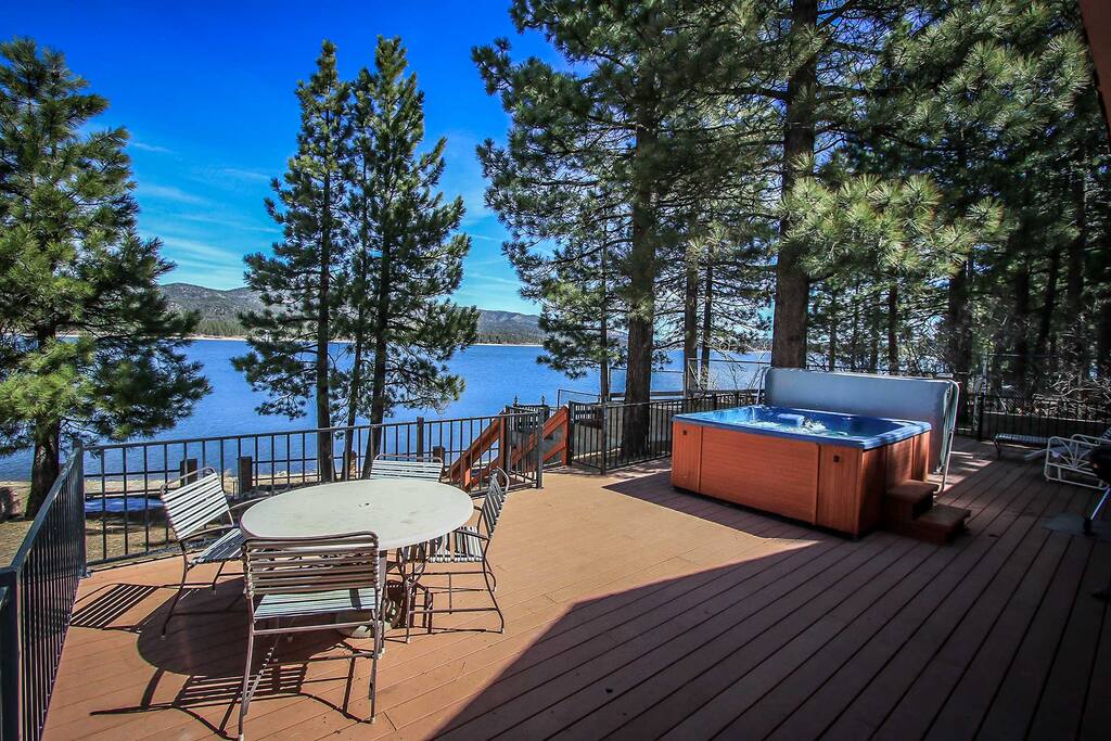 Chair,Furniture,Deck,Porch,Bench