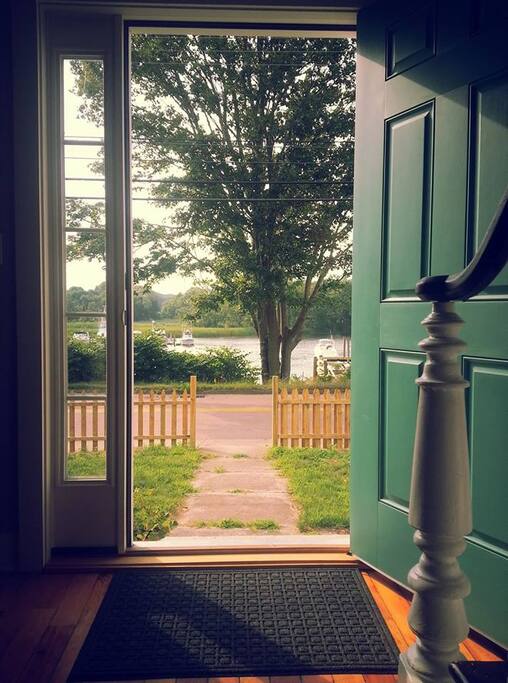 Pawcatuck/Westerly River views!!