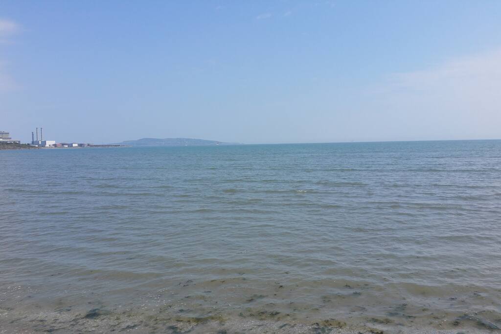 Sandymount Strand when the tide is in