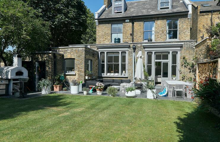 Relax in the City gallery image 2