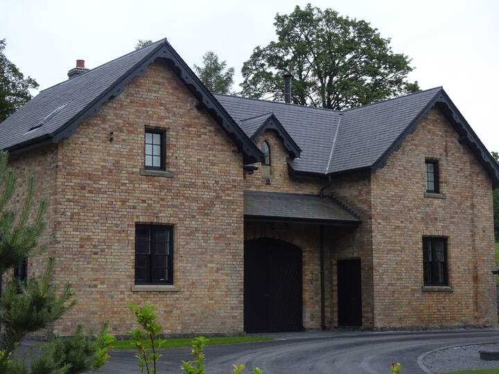 Llanidloes Holiday Rentals & Homes Wales, United Kingdom Airbnb