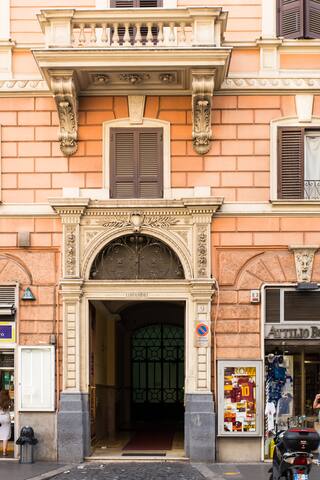 Casa Di Lella, a due passi dal Vaticano gallery image 4