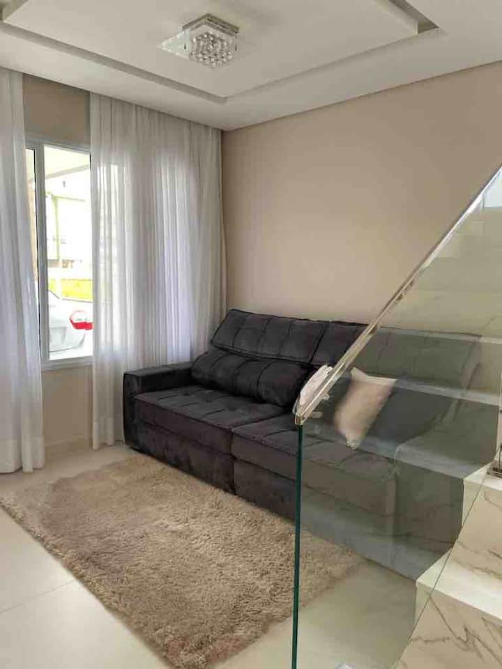 Casa Com Piscina - Governador Celso Ramos
