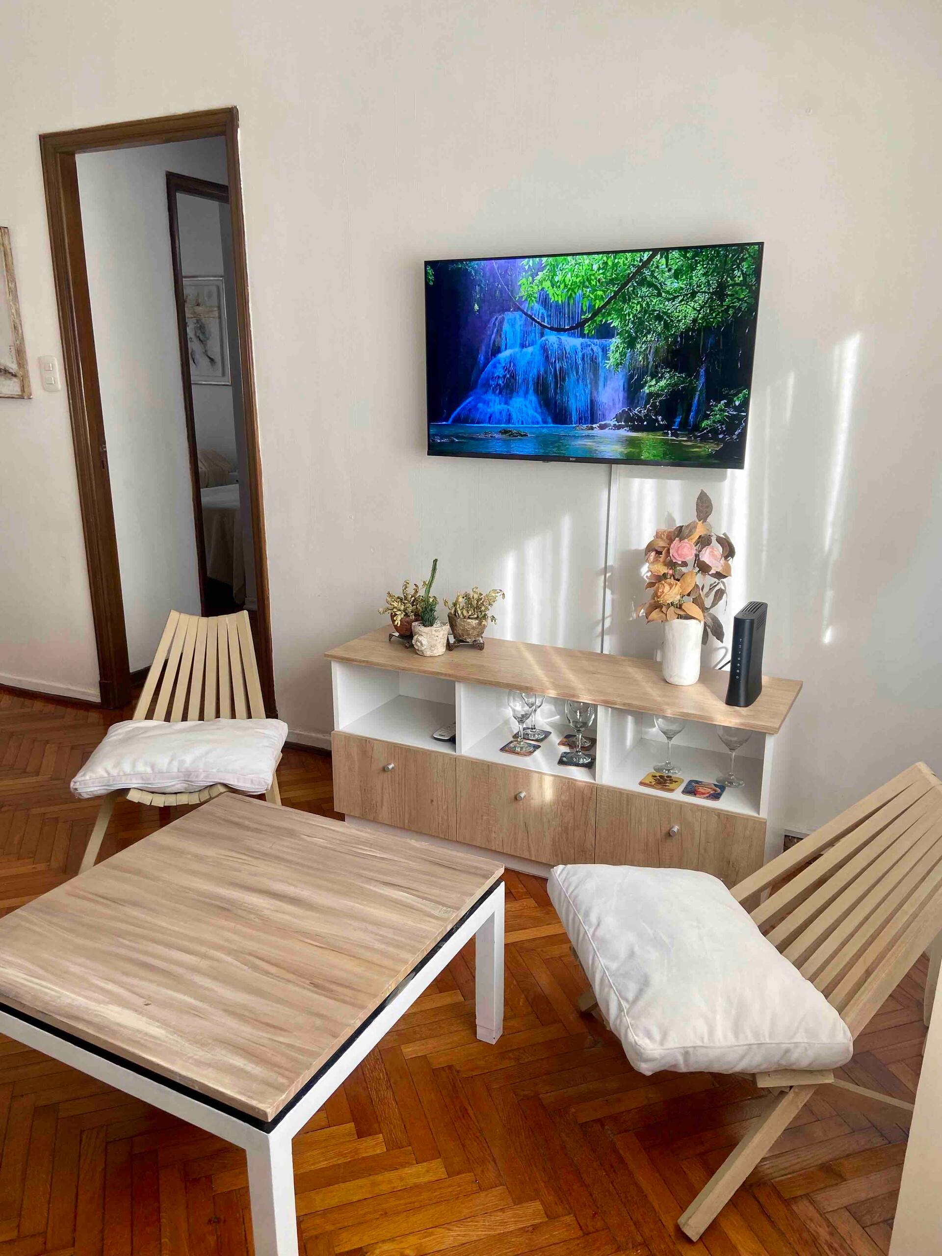 Renovated two-bedroom apartment in San Nicolás near the Congress