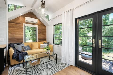 Top Airbnb: Modern Wine Country Tiny Home with Gas Fire Pit in Arroyo Grande