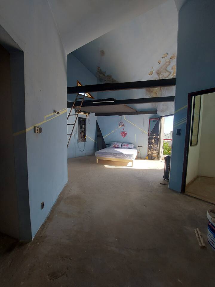 The disconnected darkroom\-)
October 2023