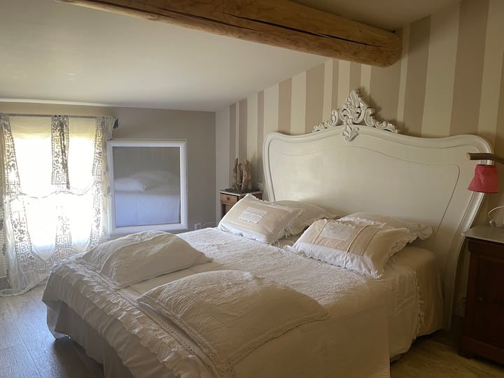 საძინებელი 2