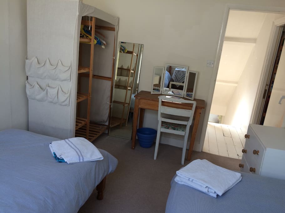 Twin Bedroom