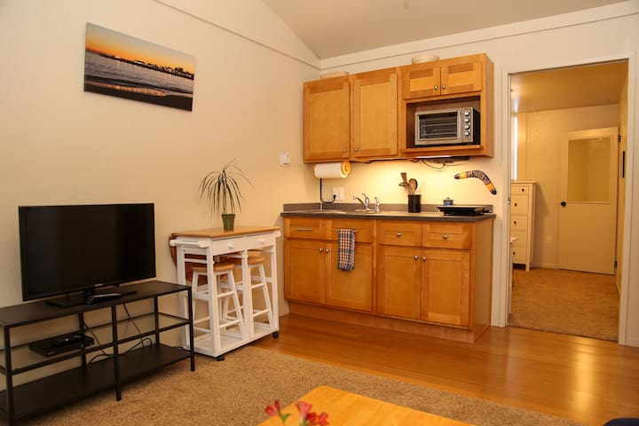 Airbnb Watsonville Vacation Rentals Places To Stay