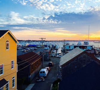 Large 1 BR with Harbor View