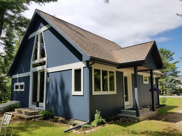 Suttons Bay Vacation Rentals Cabin and Cottage Rentals Airbnb