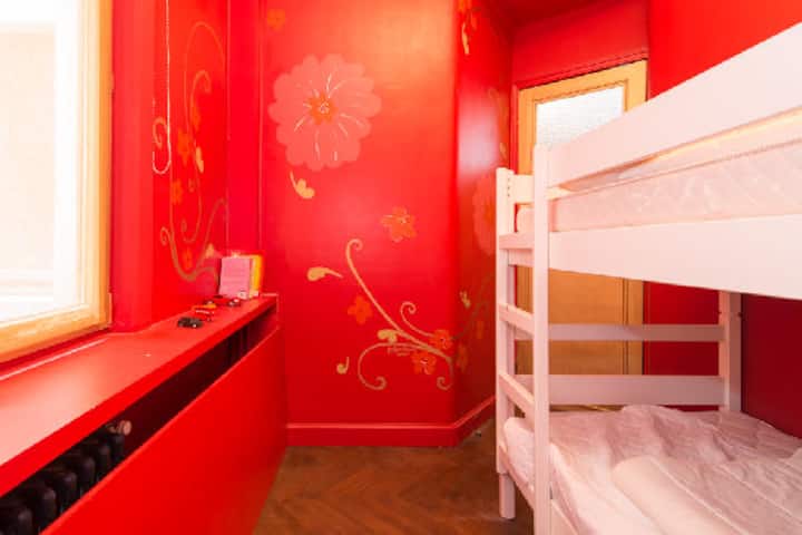 საძინებელი 1