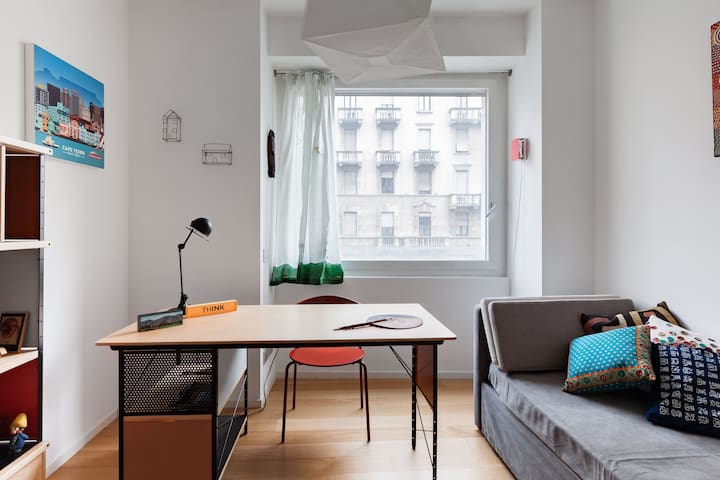 Enjoy Milan in a Cozy Flat Steps from the Duomo gallery image 4