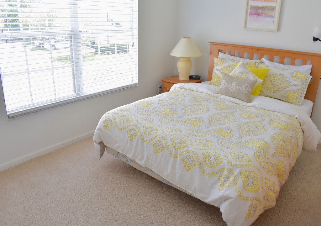 غرفة النوم الثانية في الطابق العلوي