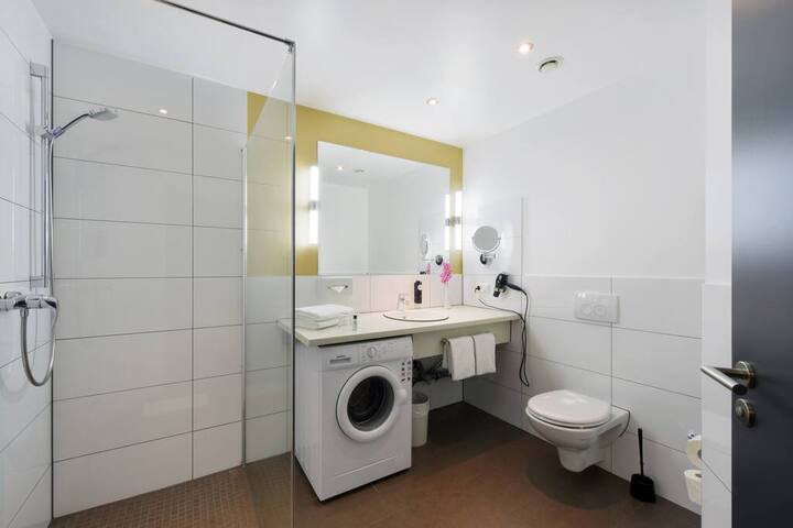 Gemütliches 3 Zimmer Apartment in top City Lage* gallery image 3