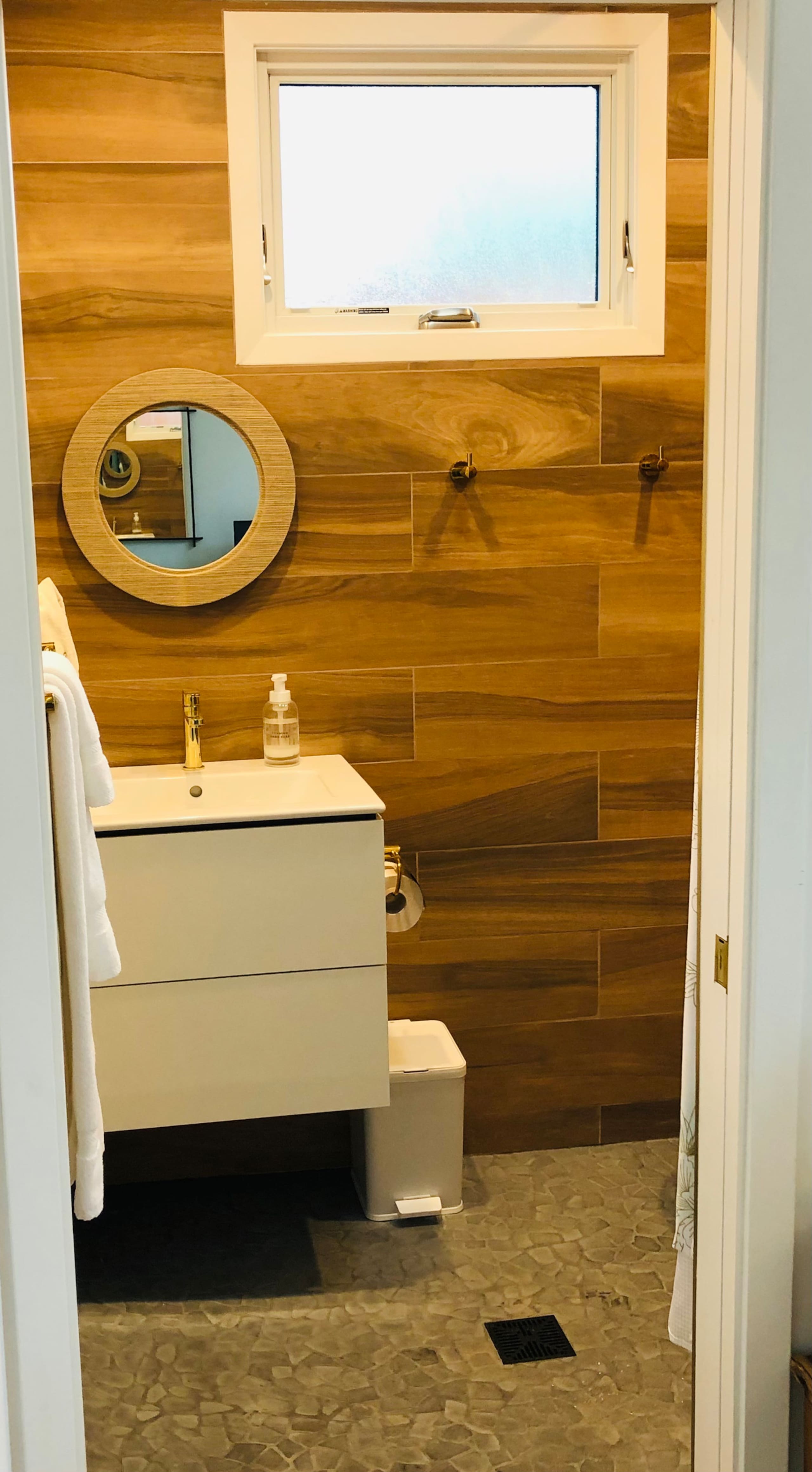 Guesthouse in San Francisco · ★4.98 · Studio · 1 bed · 1 bath - Image 10