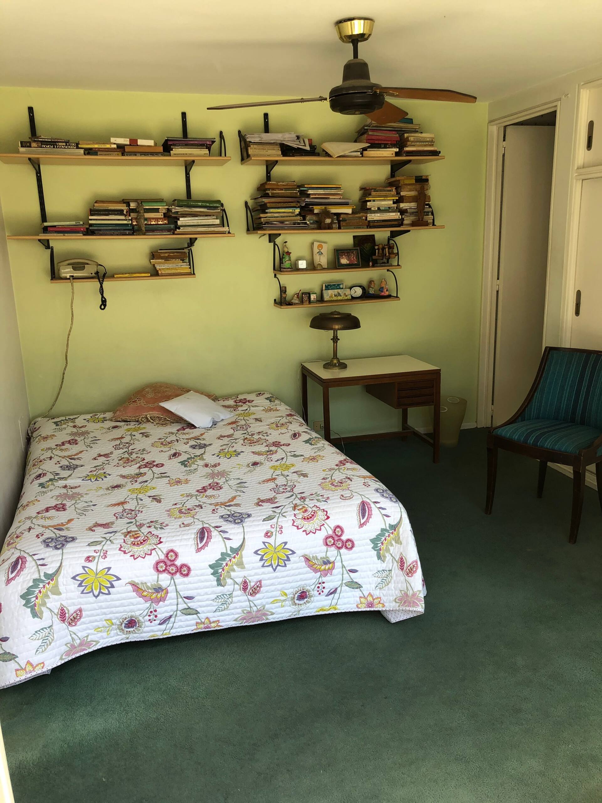 Quarto em suíte com terraço e piscina privativa em Retiro