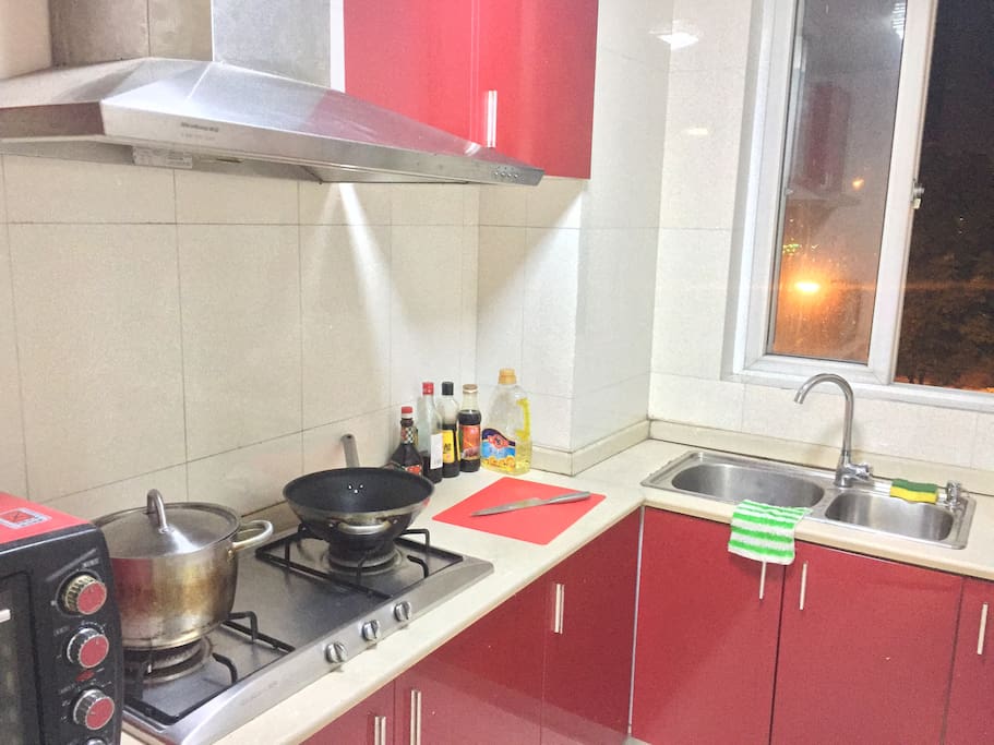 厨房使用费,每餐15元,使用后请清洁归位。