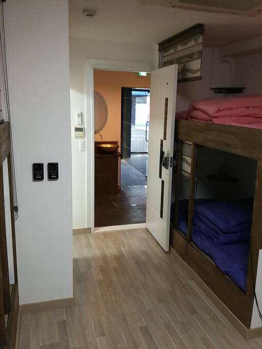 Modern and cleaned Room