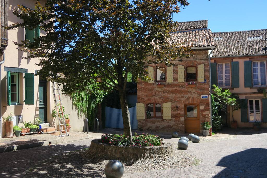La maison sur la place