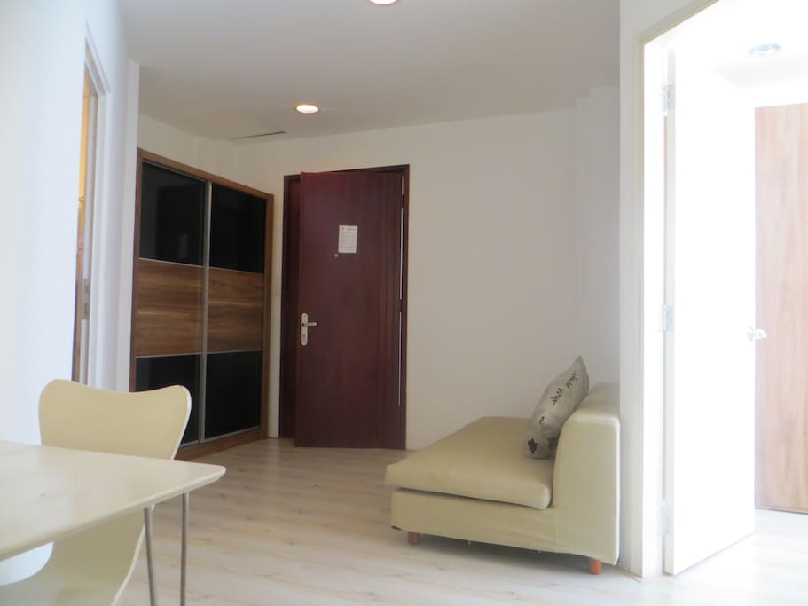 One Bedroom apartment - Entrance