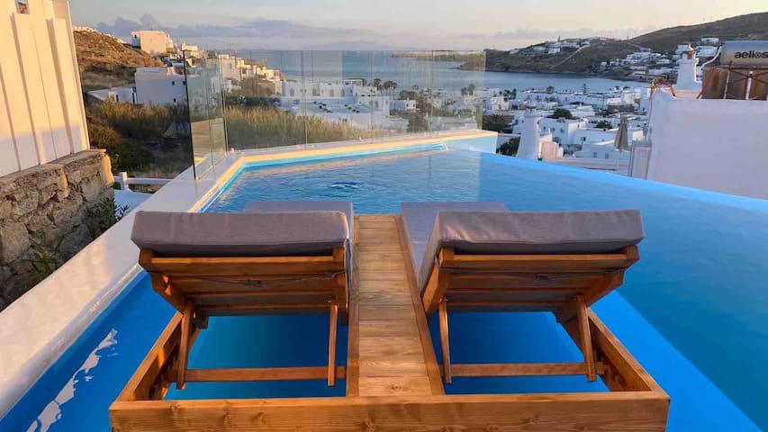 Infinity Private Pool 500m from Beach & MykonoTown