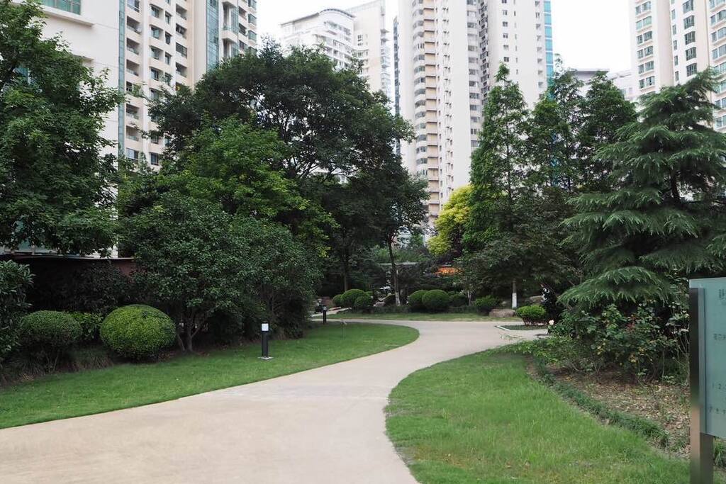 Clean and quiet complex
