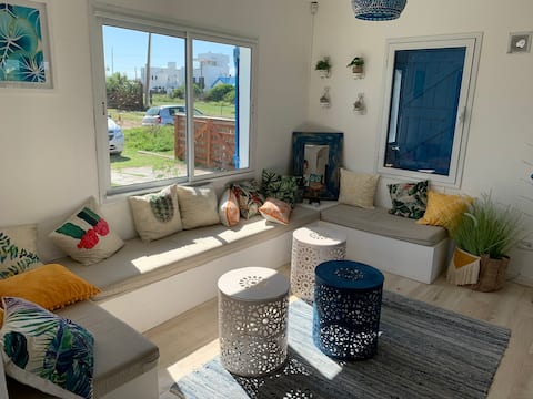 Popular Airbnb listing: ✨Mediterranean house by the ocean in Partido De Necochea