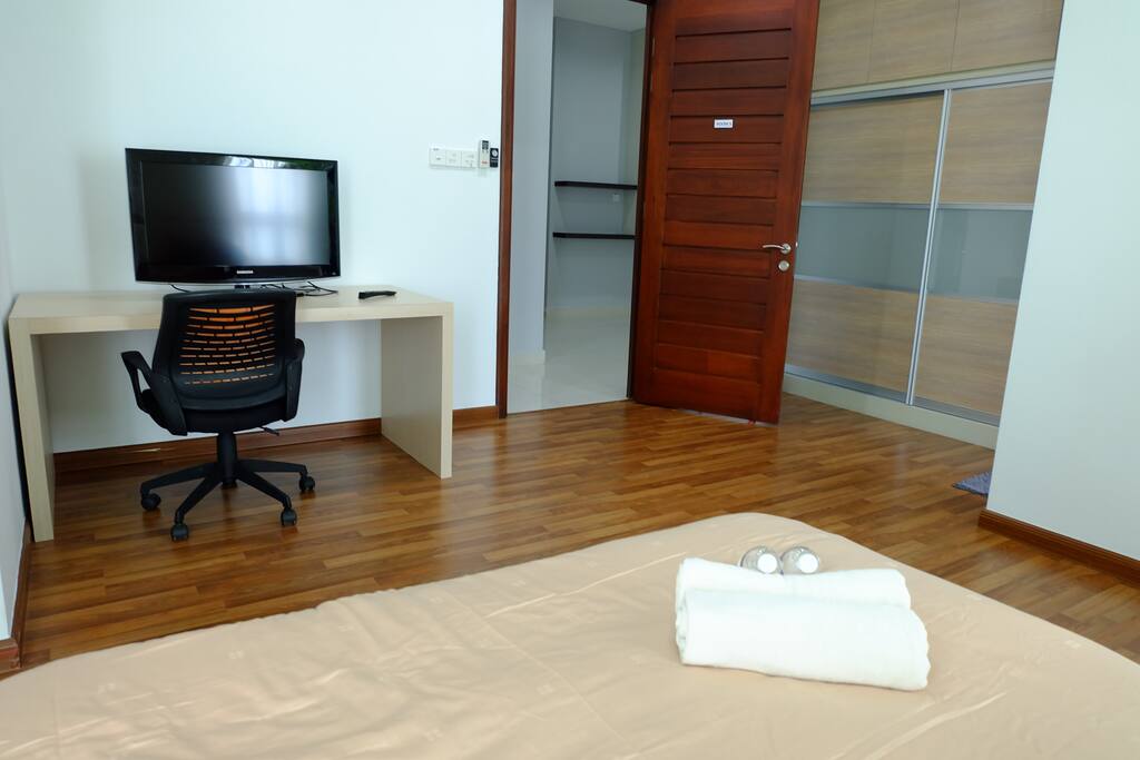 Room 5