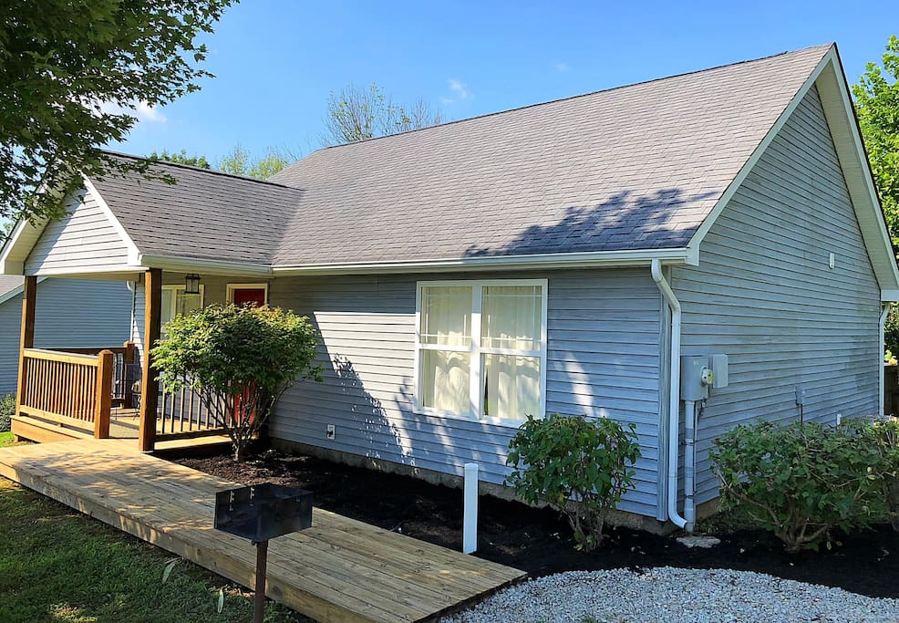 This cottage has the most updated landscaping, a refinished front and back porch, and a charcoal grill ready for your arrival.