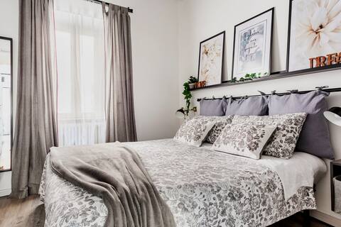 Elegant two rooms apartment in the center of Atri