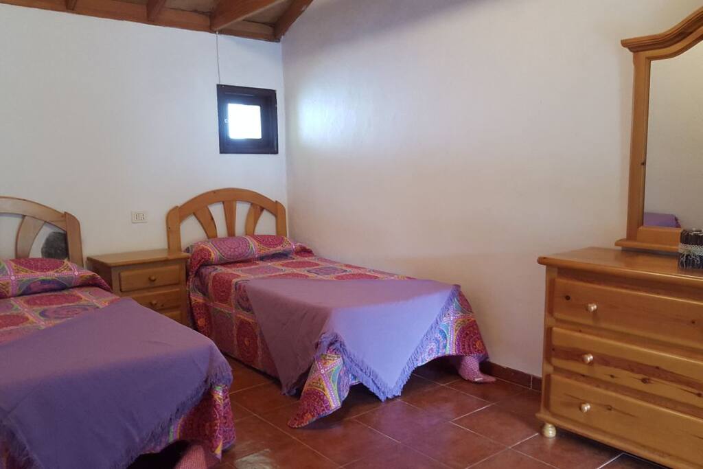 DORMITORIO
