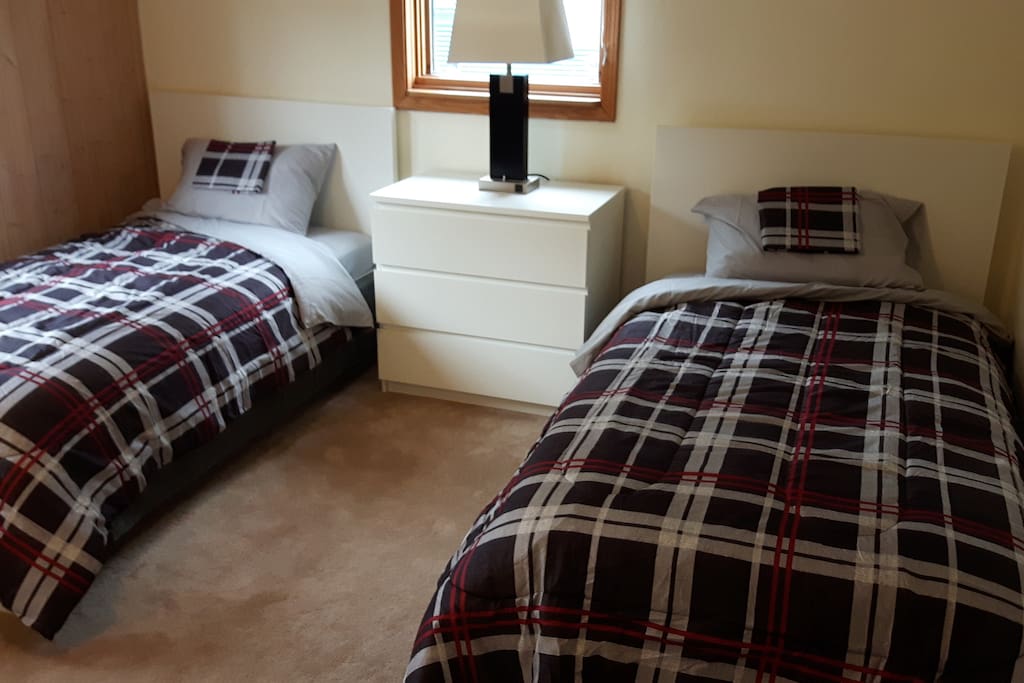 Polar room (Bedroom 2)