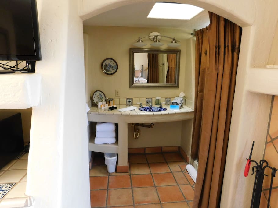 Casita Bathroom