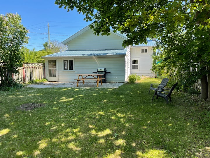 Top 10 PetFriendly Airbnbs In Kingston, Canada Updated 2024 Trip101