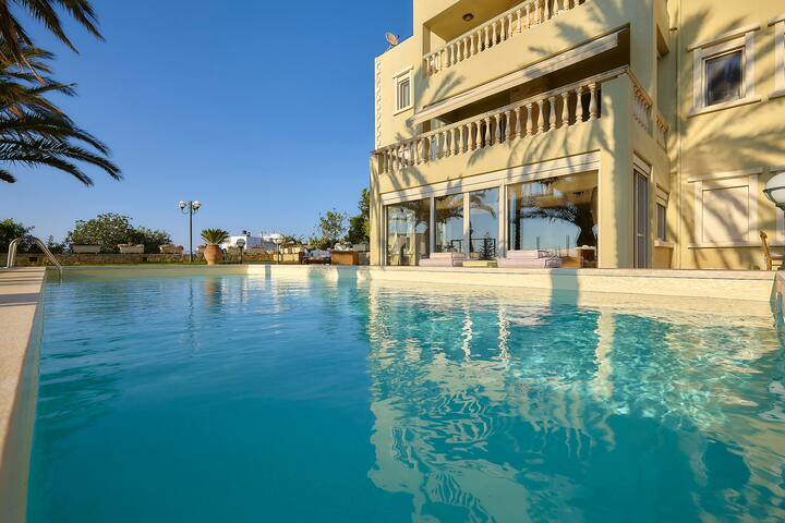 Villa Living E-motion gallery image 4