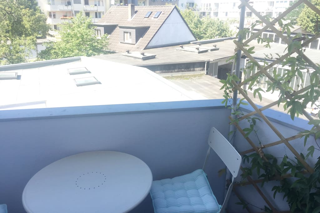 balcony