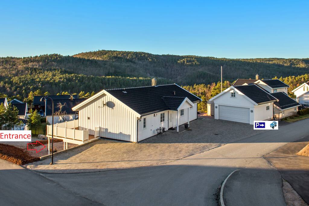 Parking next to the garage