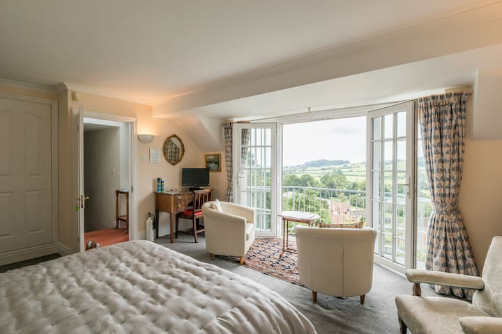 Boltby, Thirsk  Beautiful room, fantastic views