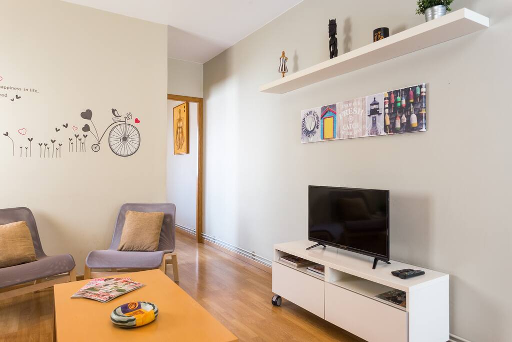 Bright and spacious living area
