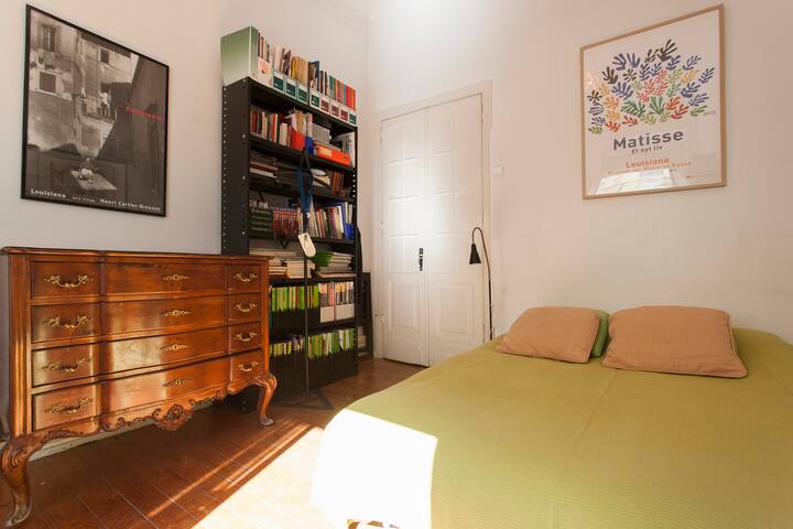 RO6_B_Private room Lisboa center