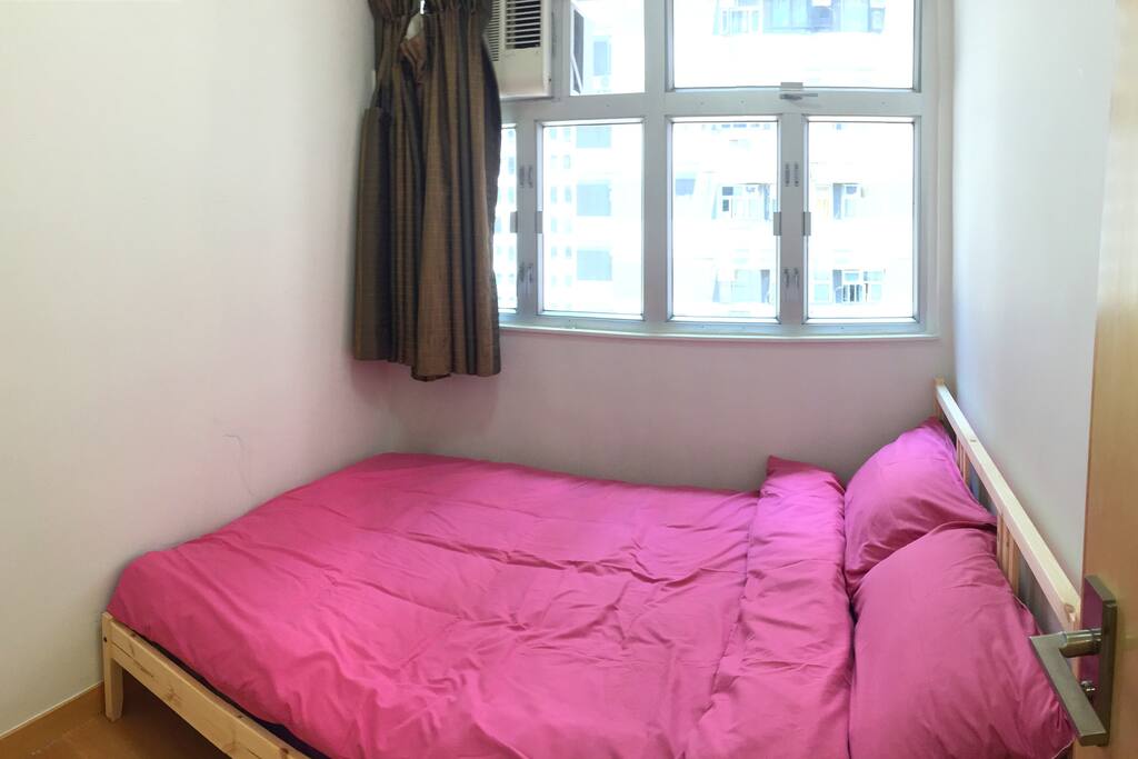 Private Room A.
A 120x195cm double bed with hotel-level blanket and pillows. Has a wardrobe to place your belongings and hang clothes.