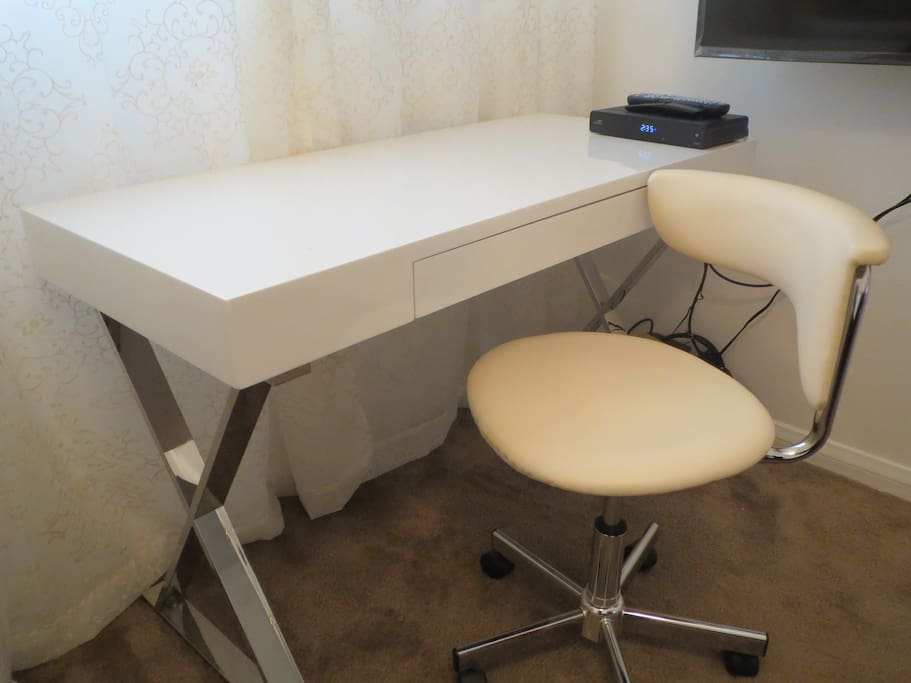 Desk & Chair