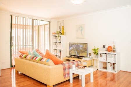 Spacious Airy Apartment- bedroom 2