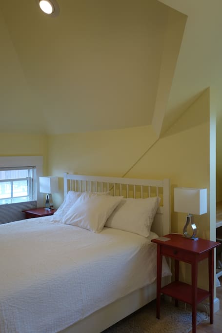 Bed Nook in large Bedroom. 100% cotton linens for your comfort.