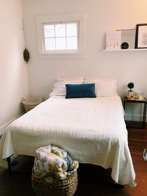 Linens can be changed upon request. ⚡️