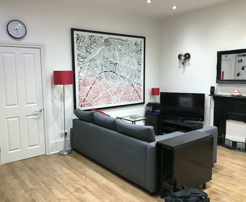 Living Room / Kitchen
