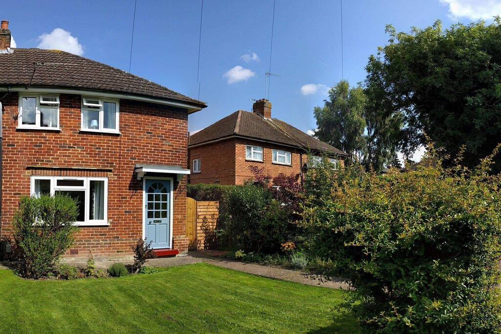 Front aspect of house and garden.
