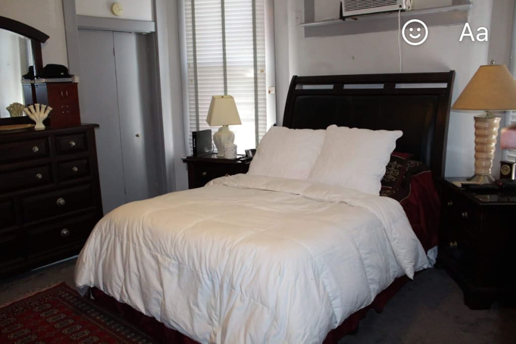 Queen Bed