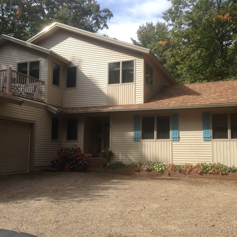Summit House